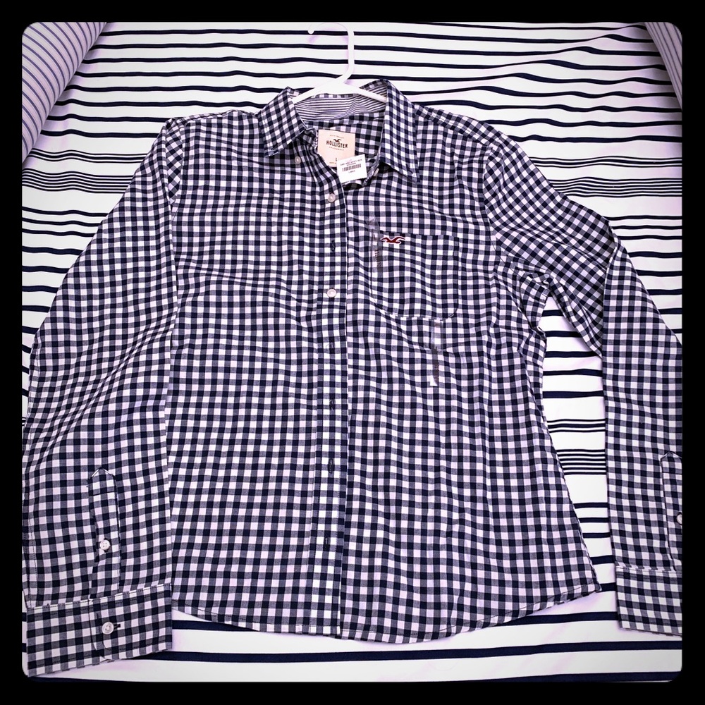 Hollister Female Flannel Long Sleeves (NEW)